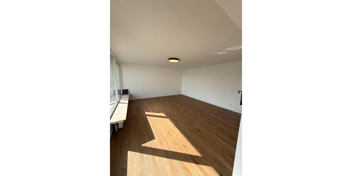Etagenwohnung Siegen - 2 Zimmer, 72 m&sup2;, 169.000&euro; | Angebot:26426899