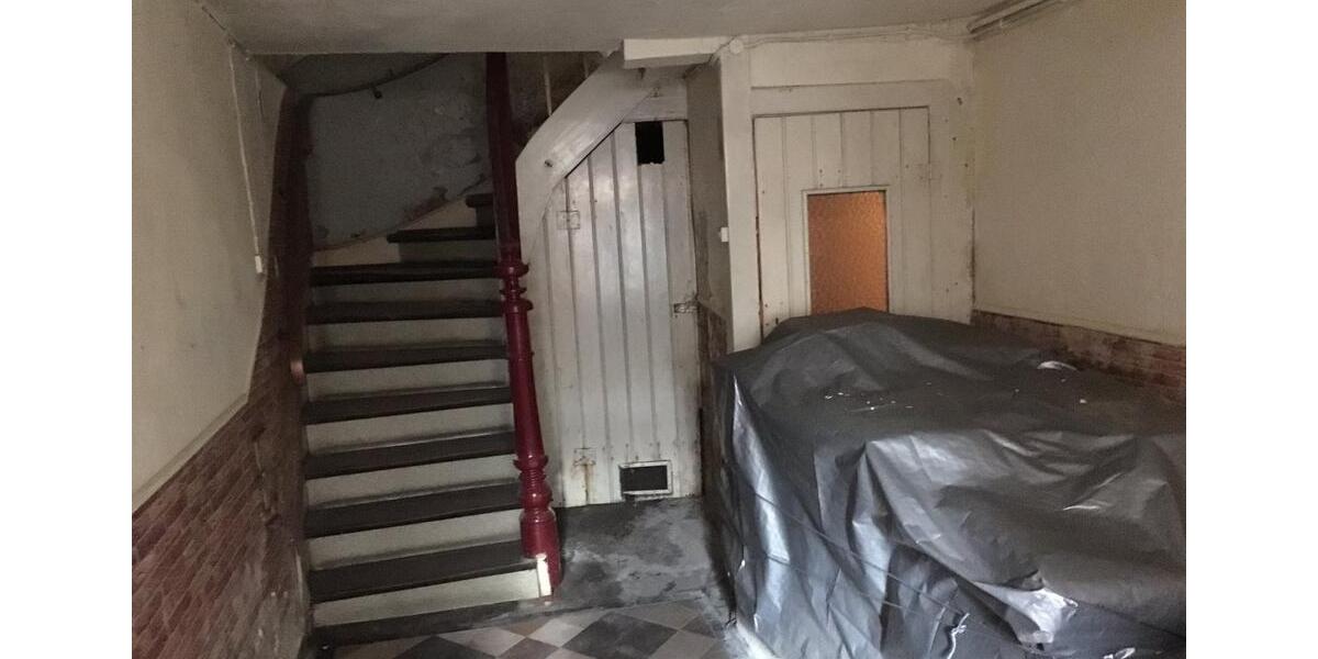 Mehrfamilienhaus, Wohnhaus Cochem - 8 Zimmer, 190 m&sup2;, 75.000&euro; | Angebot:23701526