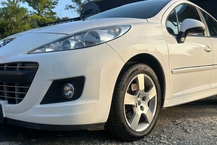 Peugeot 207 146.939 km 4.400 € Ahlen 59227