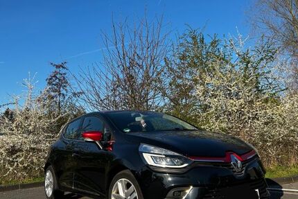 Renault Clio 179.000 km 5.699 &euro; Dortmund 44137