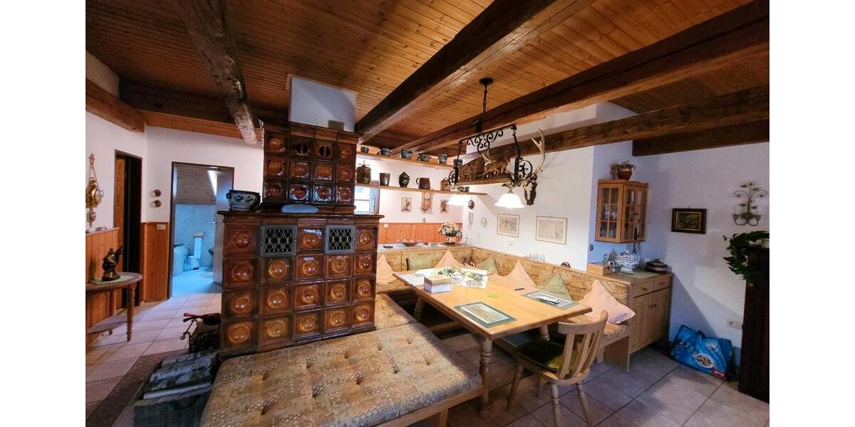 Dachgeschoßwohnung Drachselsried - 5 Zimmer, 120 m&sup2;, 295.000&euro; | Angebot:27084579