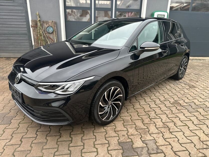 VW Golf 46.690 km 19.890 € Ahorntal 95491