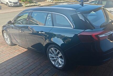 Opel Insignia 98.997 km 10.000 &euro; Büren 33142