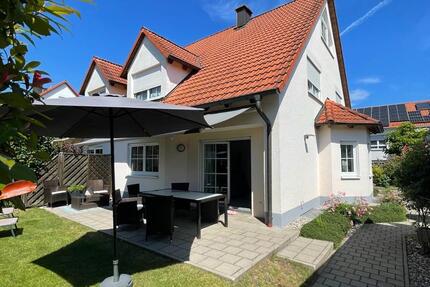 Privat ohne Makler-Hochwertige DHH in bester Lage m. Keller Bj 99 6 zimmer