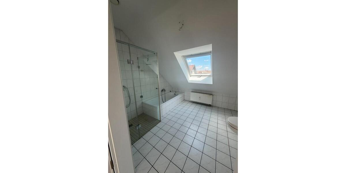 Einfamilienhaus Kehl - 2 Zimmer, 88 m&sup2;, 910&euro; | Angebot:26296439