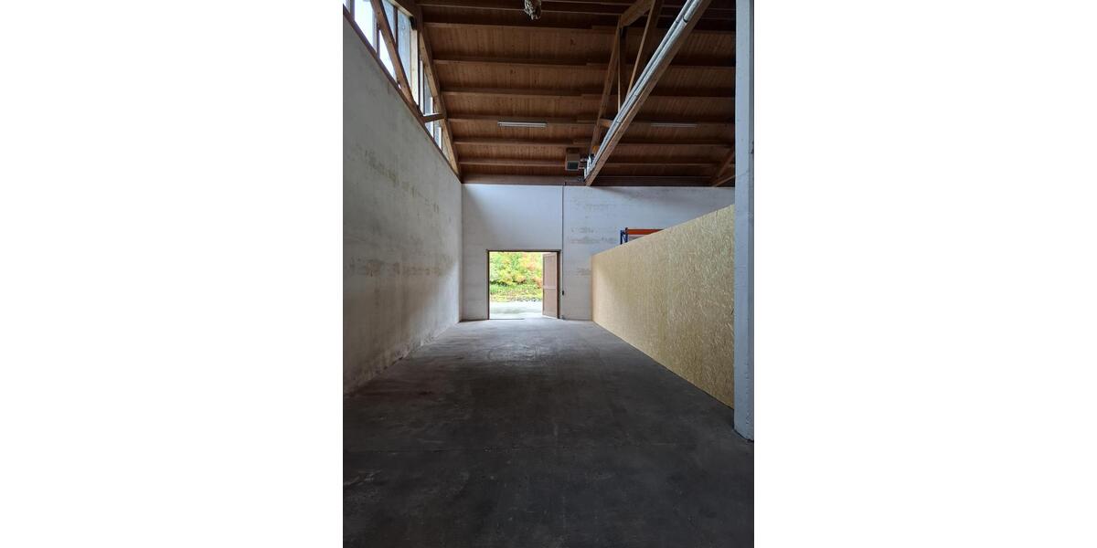 Gewerbeobjekt Deggendorf - 880&euro; | Angebot:25297407