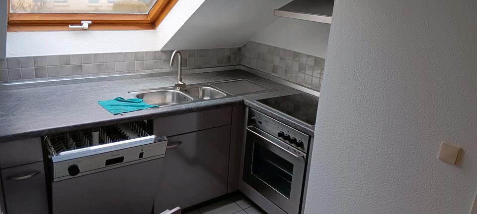 3 zimmer DG Wohnung 3 zimmer