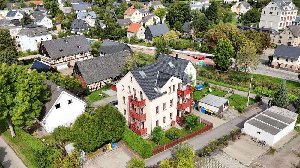 Einfamilienhaus Mülsen - 14 Zimmer, 347 m&sup2;, 375.000&euro; | Angebot:23643030