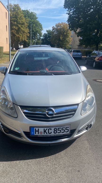 Opel Corsa 84.000 km 2.100 € Garbsen 30827