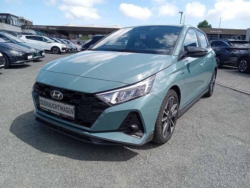 i20