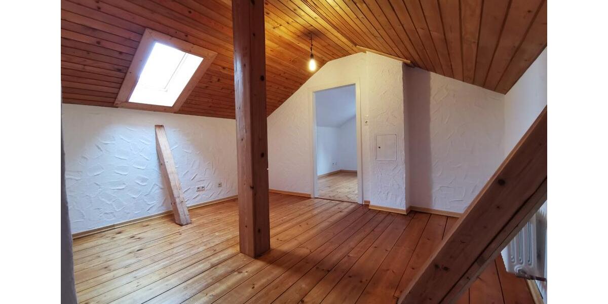 Haus mit großem Garten: 150m² Wohnfläche, Terasse, Garage, Garten 7 zimmer