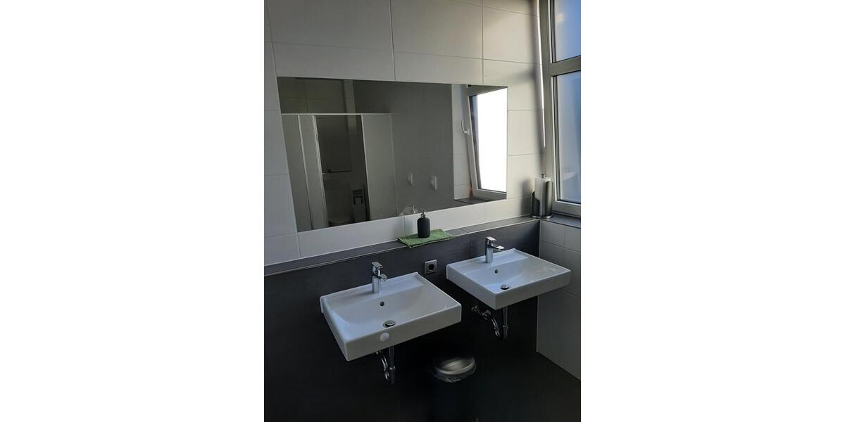 Gewerbeobjekt Hirschaid - 680&euro; | Angebot:25224512