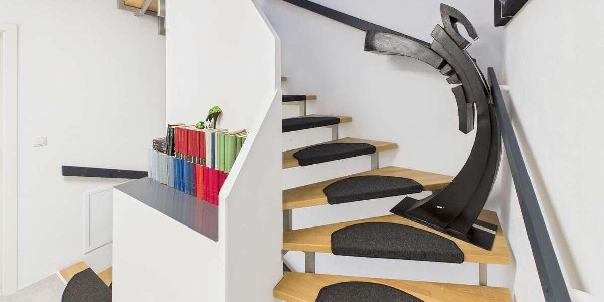 Platz zum Leben, Arbeiten und Entspannen. 6 zimmer