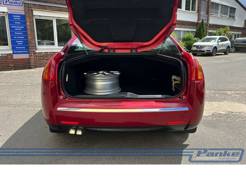 Citroen C6 Pallas*Pano*HUP*Leder*JBL*SHZ*MultiL*PDC* 157.074 km 7.480 € Berlin 13187