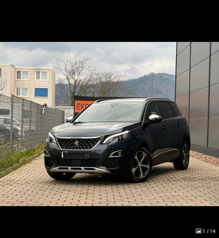Peugeot 5008 210.000 km 17.999 € Mannheim 68169