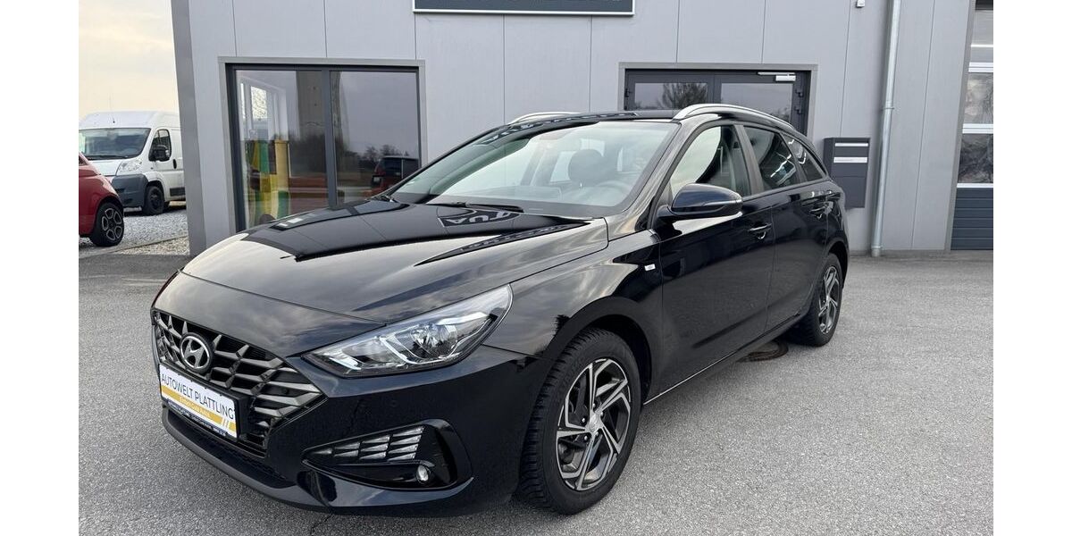 Hyundai i30 24.980 km 17.500 &euro; Plattling 94447