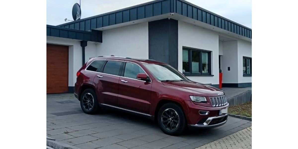 Jeep Grand Cherokee 221.356 km 11.850 &euro; Köln 51107