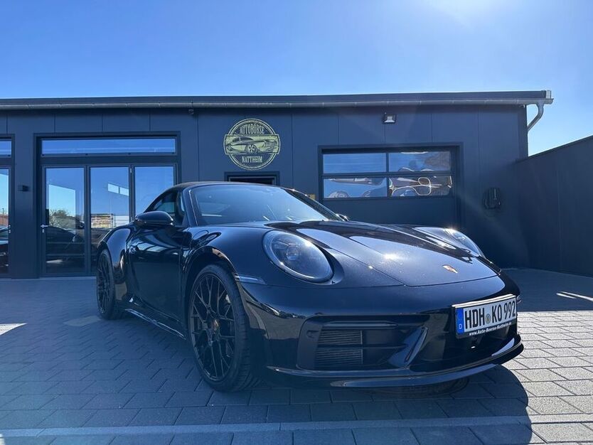 992