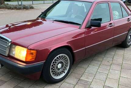 Mercedes-Benz 190 153.503 km 8.600 &euro; Büttelborn 64572