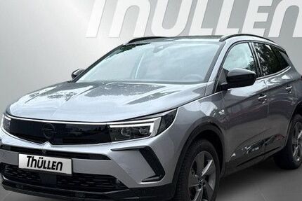 Opel Grandland (X) 5.581 km 24.980 &euro; Moers 47441