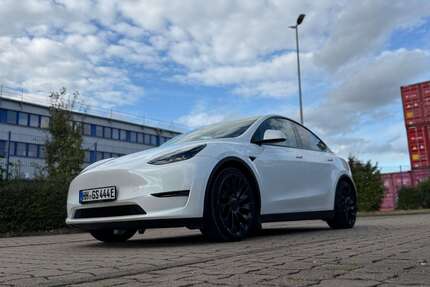 Tesla Model Y 50.000 km 39.990 &euro; Hamburg 22459