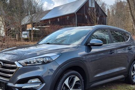 Hyundai TUCSON 43.986 km 17.589 &euro; Röslau 95195