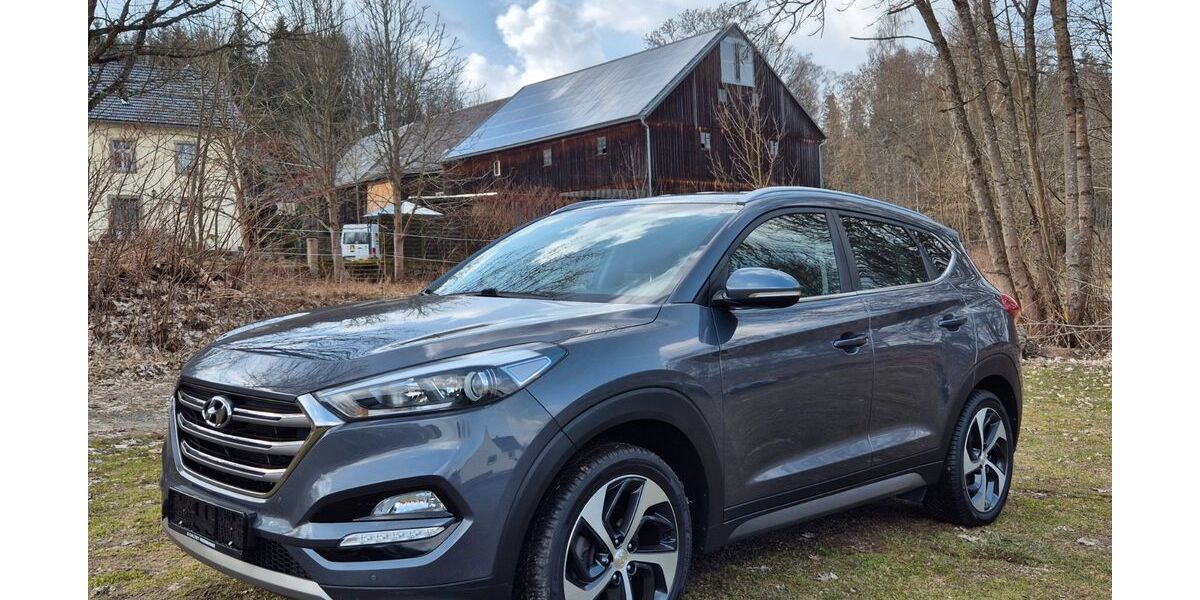 Hyundai TUCSON 43.986 km 17.589 &euro; Röslau 95195