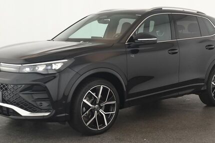 VW Tiguan 20.900 km 47.584 € Neuss 41464
