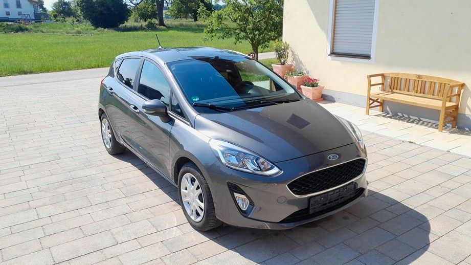 Ford Fiesta 61.820 km 8.990 &euro; Taching 83373