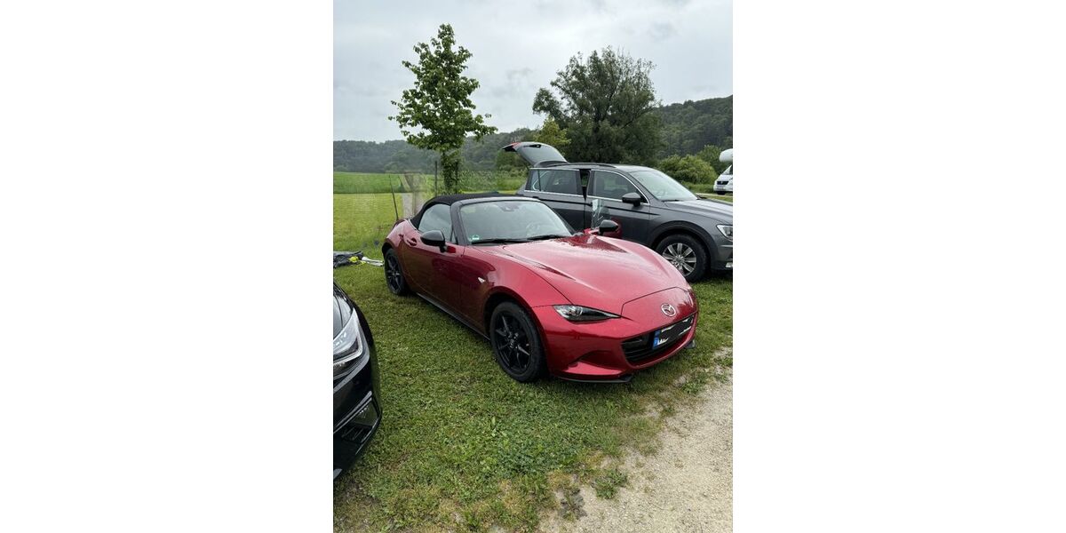 Mazda MX-5 60.000 km 22.450 &euro; München 81671