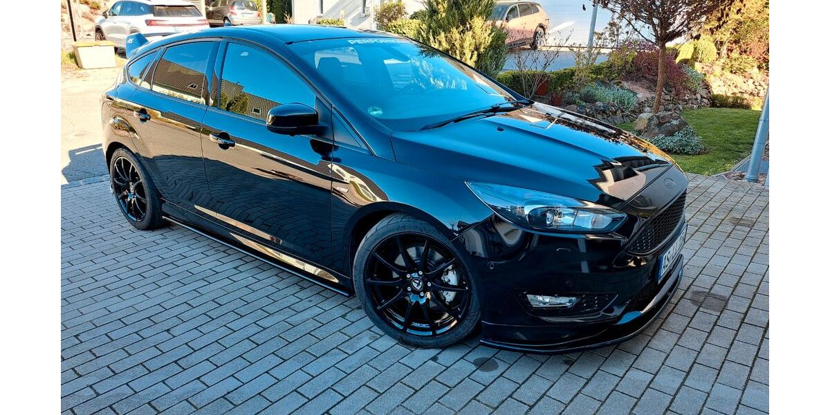 Ford Focus 85.000 km 16.000 &euro; Hahnbach 92256