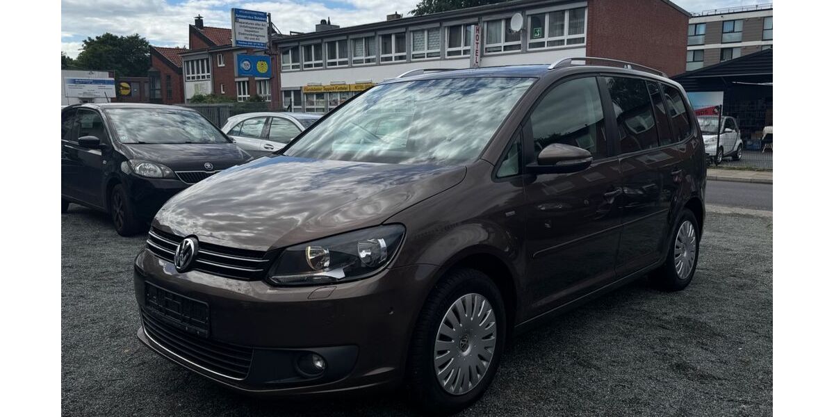 VW Touran 209.000 km 5.900 &euro; Hamburg 22041