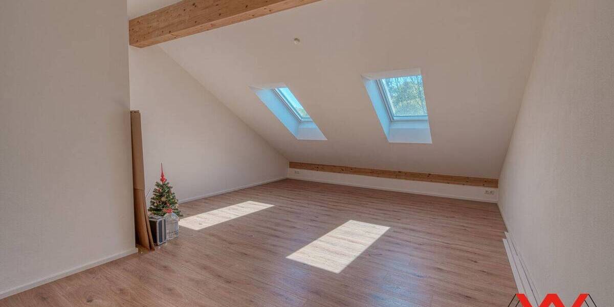 Reihenmittelhaus Kirchseeon - 4 Zimmer, 148 m&sup2;, 1.890&euro; | Angebot:26433326