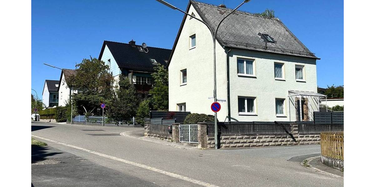 Einfamilienhaus Weiden in der Oberpfalz Rehbühl - 6 Zimmer, 150 m&sup2;, 349.000&euro; | Angebot:26902604