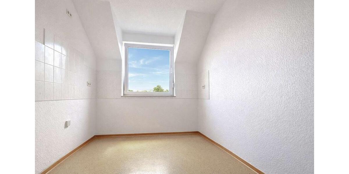 Dachgeschoßwohnung Delitzsch - 4 Zimmer, 88 m&sup2;, 820&euro; | Angebot:24980601