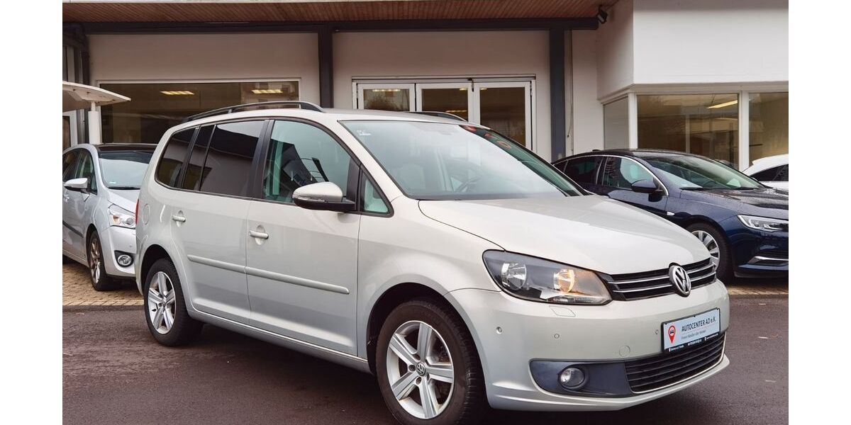 VW Touran 161.900 km 9.490 &euro; Steinau an der Straße 36396