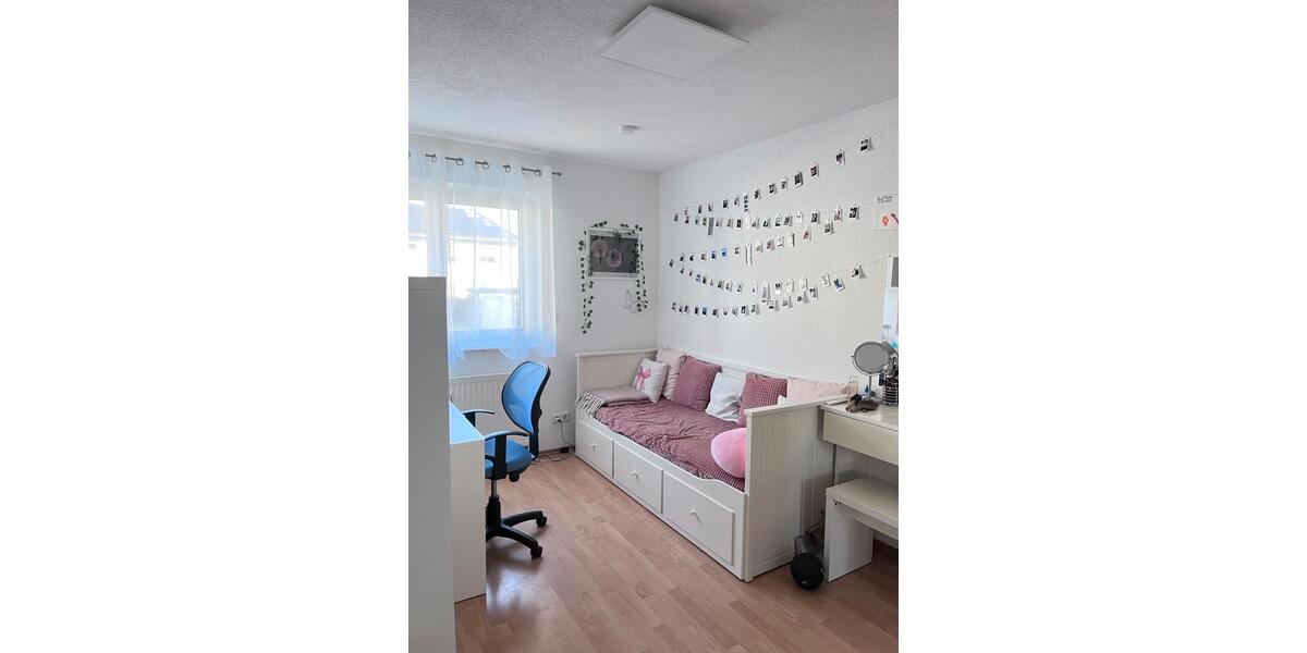 Erdgeschoßwohnung Friesenheim - 5 Zimmer, 106 m&sup2;, 1.150&euro; | Angebot:25426034