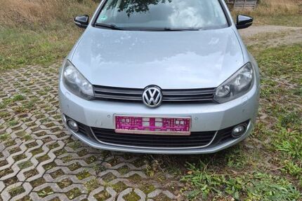 VW Golf 250.657 km 2.500 &euro; Schollene 14715