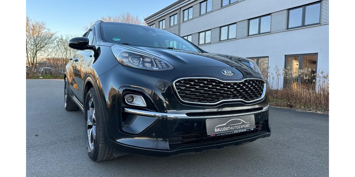 Kia Sportage 99.000 km 14.999 &euro; Lippstadt 59557