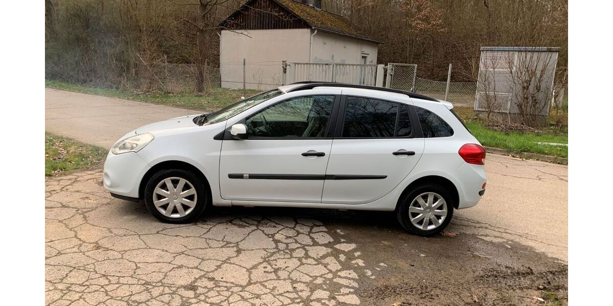Renault Clio 157.041 km 3.100 &euro; Sinzig-Löhndorf 53489
