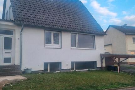 Haus Bad Hersfeld - 4 Zimmer, 160 m&sup2;, 1.500&euro; | Angebot:25868009