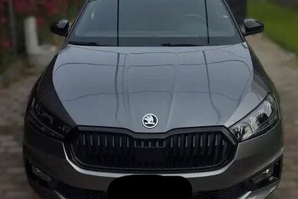 Skoda Fabia 37.500 km 11.000 &euro; Berlin 10178