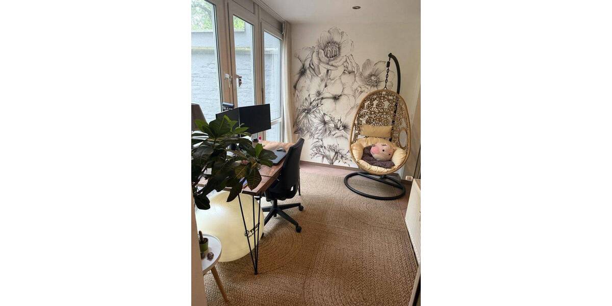 Etagenwohnung Düsseldorf Düsseltal - 3 Zimmer, 100 m&sup2;, 1.800&euro; | Angebot:26805160