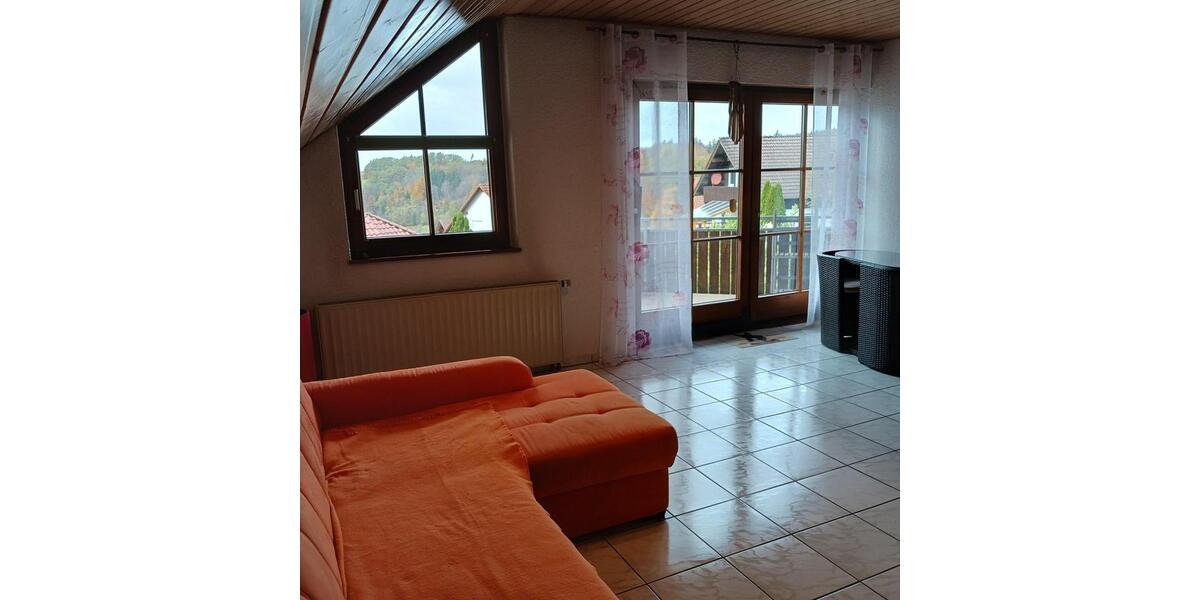 Dachgeschoßwohnung Abtsgmünd - 3 Zimmer, 68 m&sup2;, 168.700&euro; | Angebot:25342350