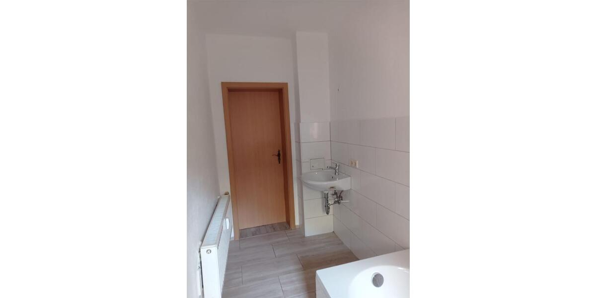 Etagenwohnung Aue-Bad Schlema Bad Schlema - 3 Zimmer, 70 m&sup2;, 349&euro; | Angebot:26267946
