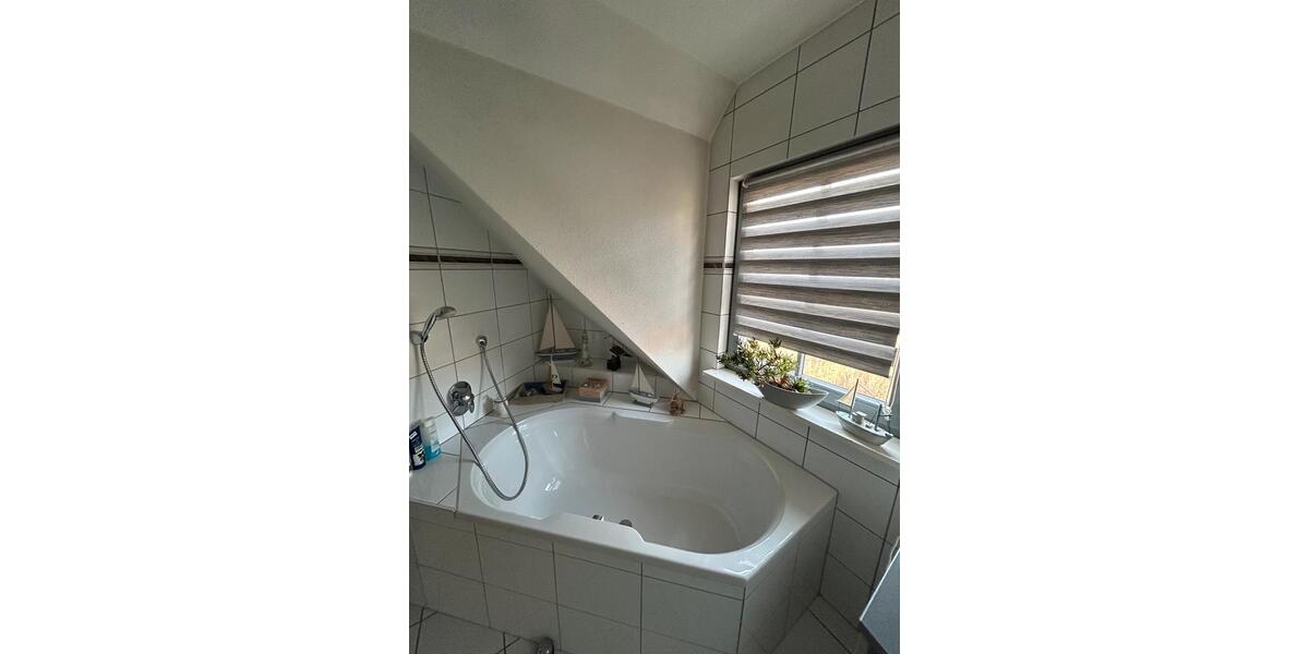 Einfamilienhaus Michelau in Oberfranken - 7 Zimmer, 242 m&sup2;, 649.000&euro; | Angebot:27115588