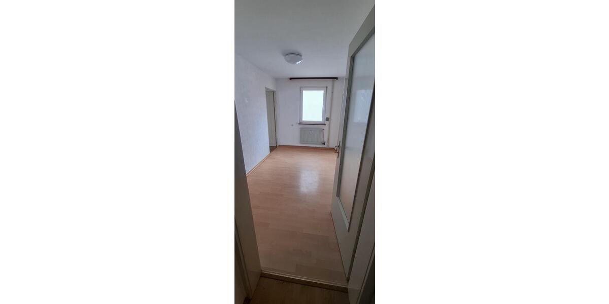Etagenwohnung Obernheim - 5 Zimmer, 93 m&sup2;, 665&euro; | Angebot:26038470