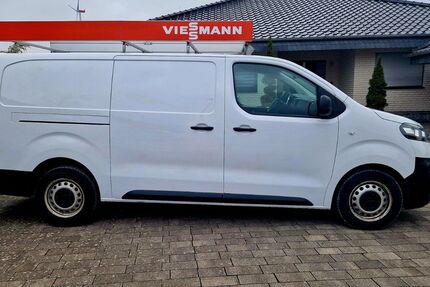 Opel Vivaro 84.000 km 16.900 &euro; Bad Lippspringe 33175