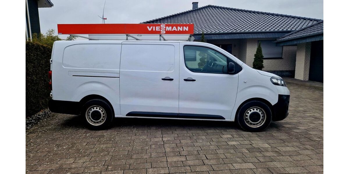 Opel Vivaro 84.000 km 16.900 &euro; Bad Lippspringe 33175