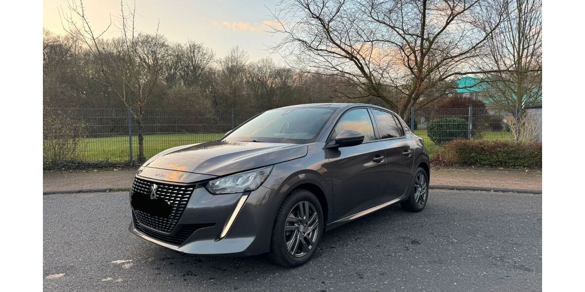 Peugeot 208 185.000 km 7.690 &euro; Hünxe 46569